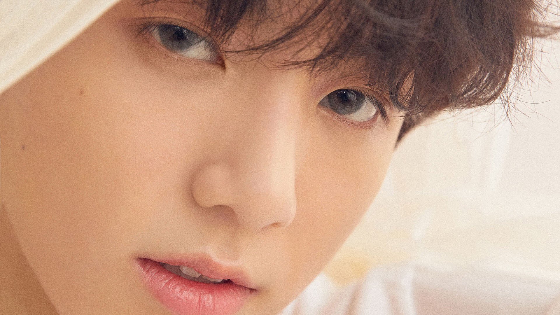 2020年NBA复赛:库里复出表现抢眼,带领勇士冲进季后赛圈层,展现恢弘力量